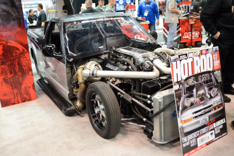 PRI 2014: Weld Racing Promotes Larry Larson Edition Alumastar 616