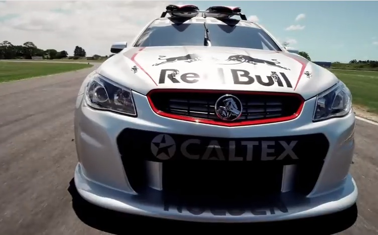 Video: Holden "Sandman" Panel Van V8 Supercar Concept