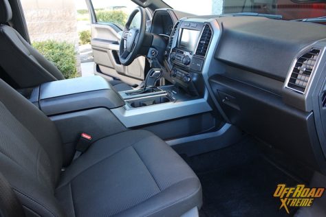 2015F150_016