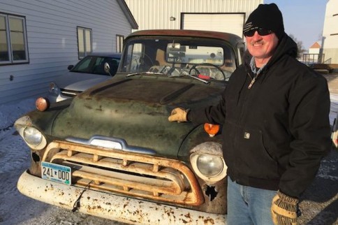 Video: Man Drives $75 Chevy Truck To Work For 38-Years