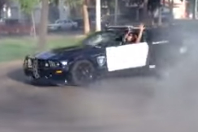 Cop Car Burnout-2
