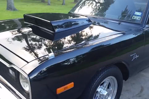 Video: 300 HP Dart Swinger Knows How To Rumble