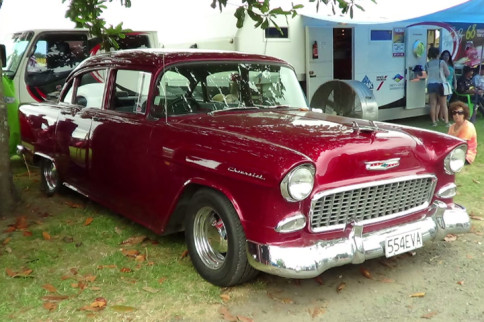 Video: 2015 Kumeu Classic Car & Hot Rod Festival In Kemeu, NZ