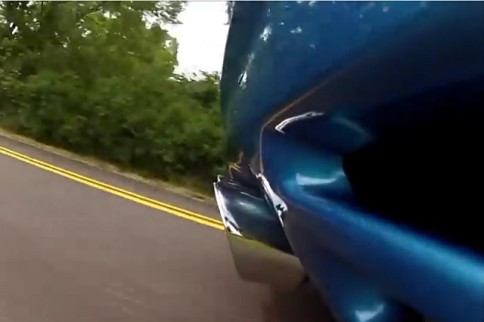 Video: Exhaust Soundtrack Shootout - Vette or Viper?