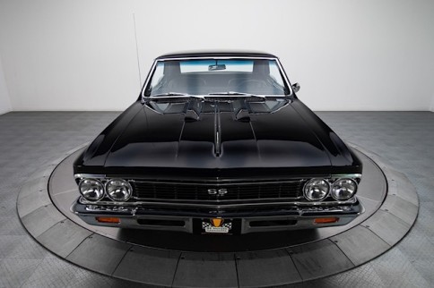 Video: Black Beauty '66 Chevelle SS At RK Motors