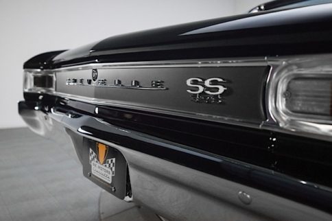 Video: Black Beauty '66 Chevelle SS At RK Motors