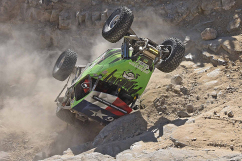 Video: 2015 King Of Hammers: More Rocks and Carnage, Fewer Survivors