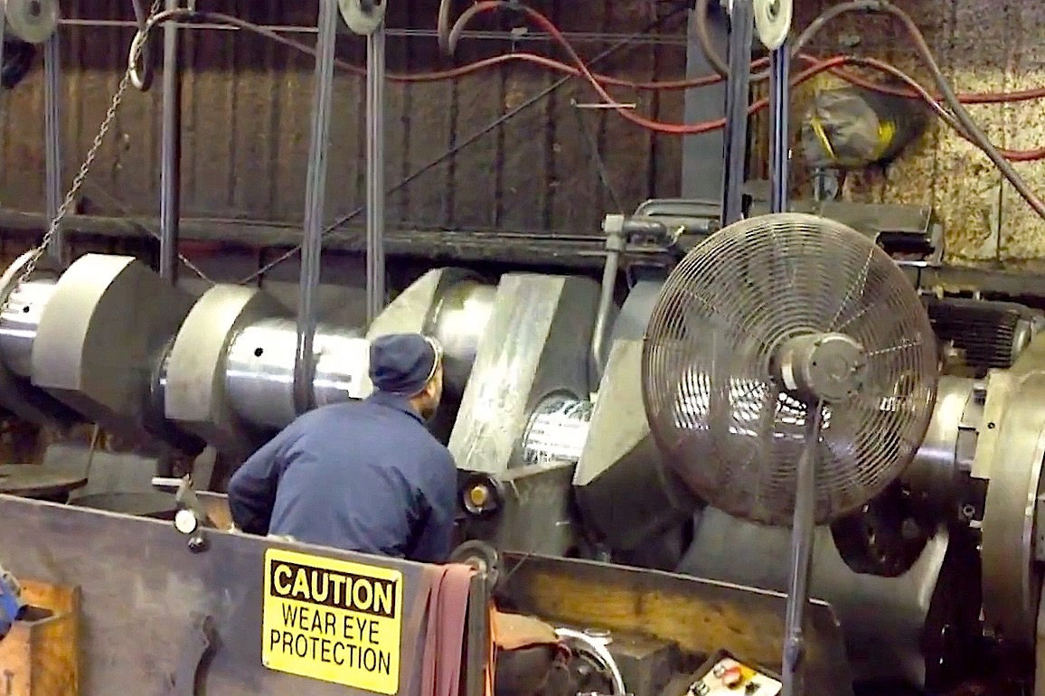 Video: Working on a 15,000-pound, 15-inch-stroke Crankshaft
