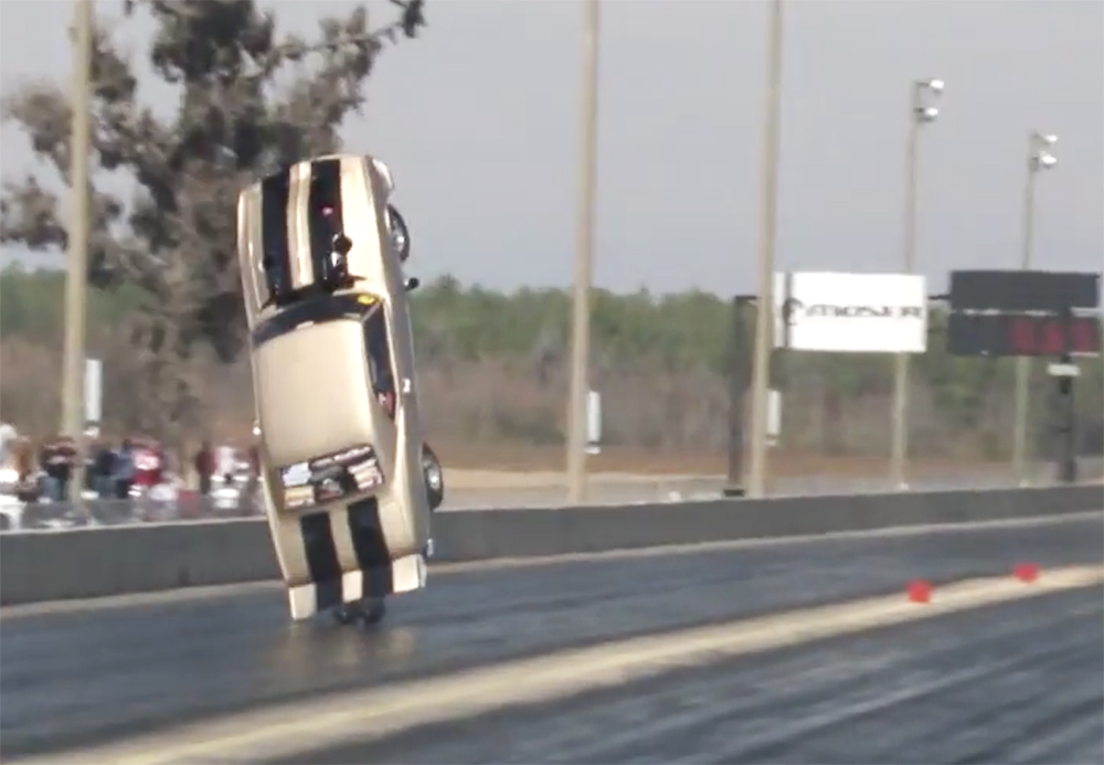 VIDEO: Dewayne Mills Takes Flight At Lights Out!