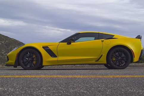 Video: The Corvette Z06 and The Nismo GT-R Go Head-To-Head