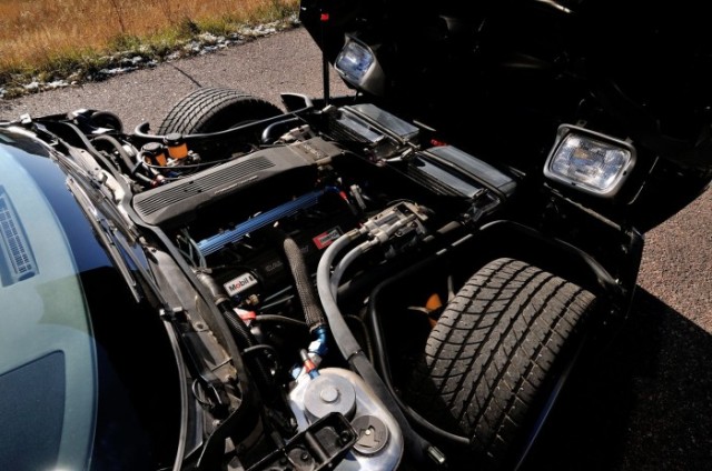 07-700x464
