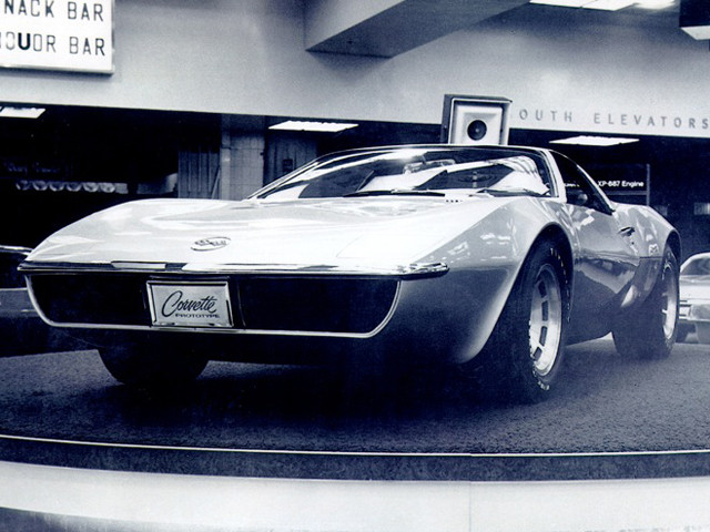 1969XP882_1