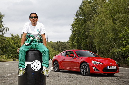Video: Keiichi Tsuchiya's Drift Bible, A How-To Guide
