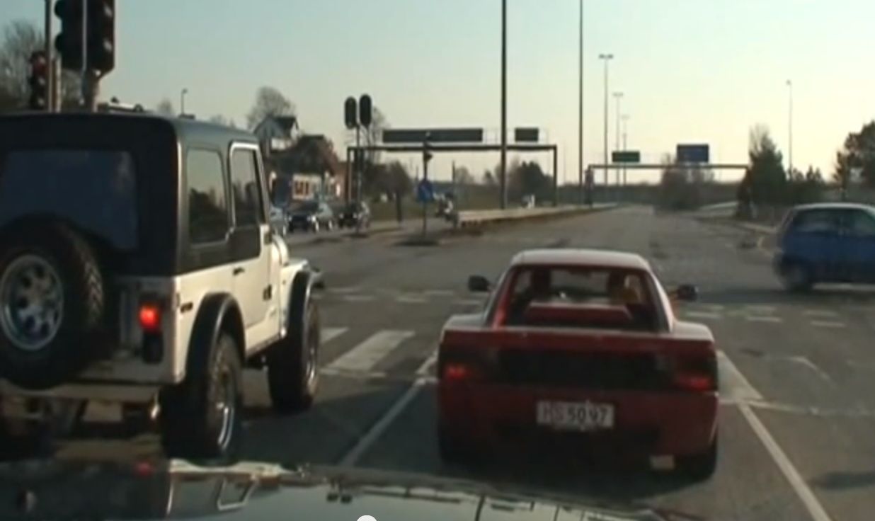 Video: Jeep Versus Ferrari Drag Race With Surprise Ending