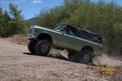 TCI's 4L80E Makes This Classic Blazer Shift Like A Race Car