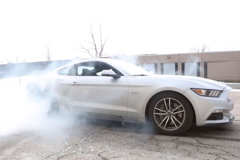 Video: Sneak Preview Roush R2300 Supercharger For Automatic 2015 GT