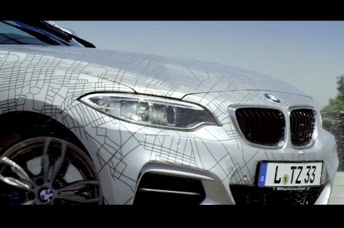 Video: BMW Drift Challenge - Formula Drift Champ vs. Machine