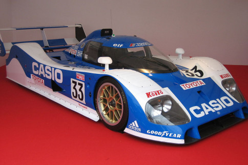 Video: The Toyota TS010 Was Bone Crushingly Fast