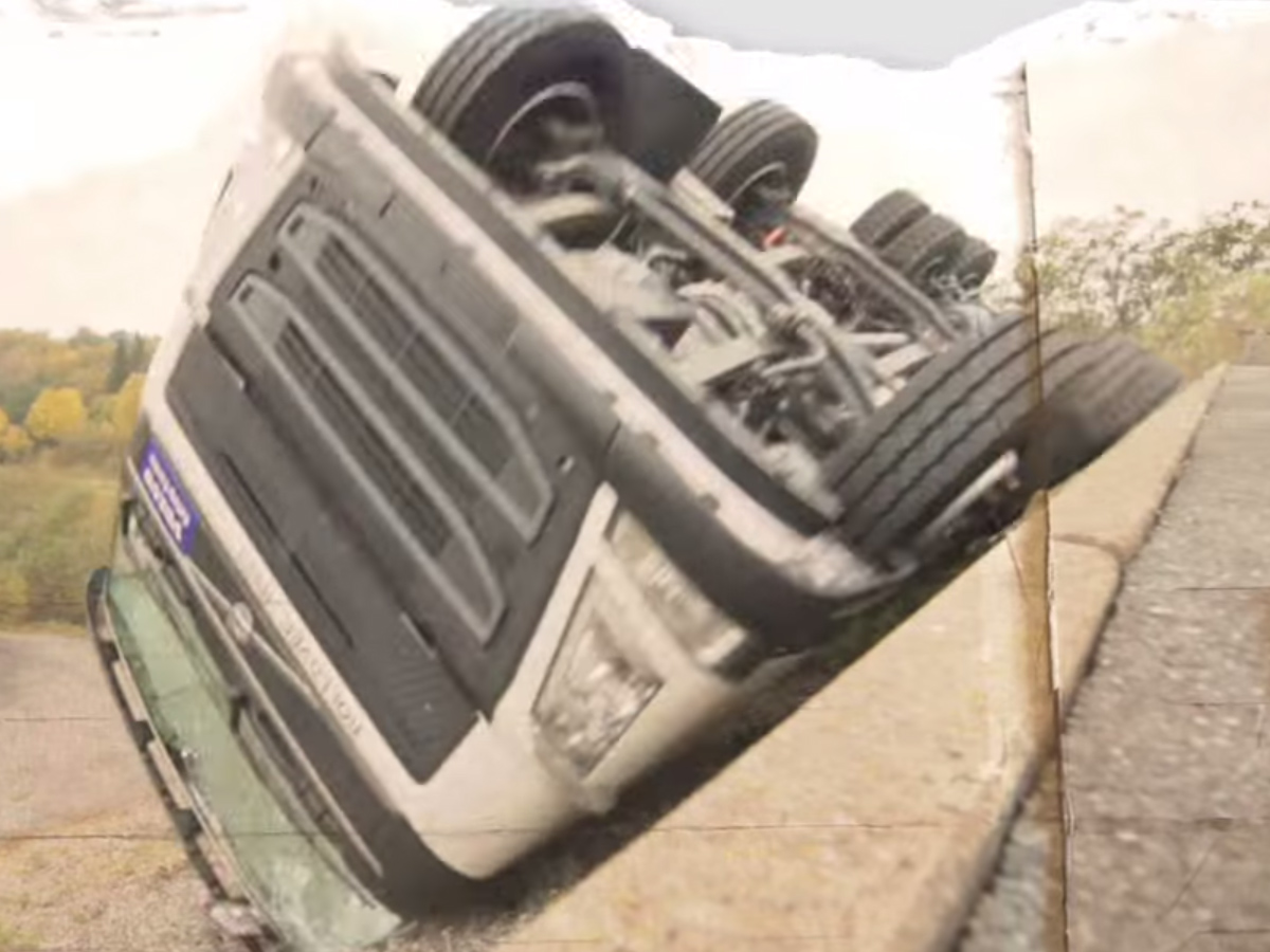 Video: Volvo Trucks Collision Warning System With Emergency Braking