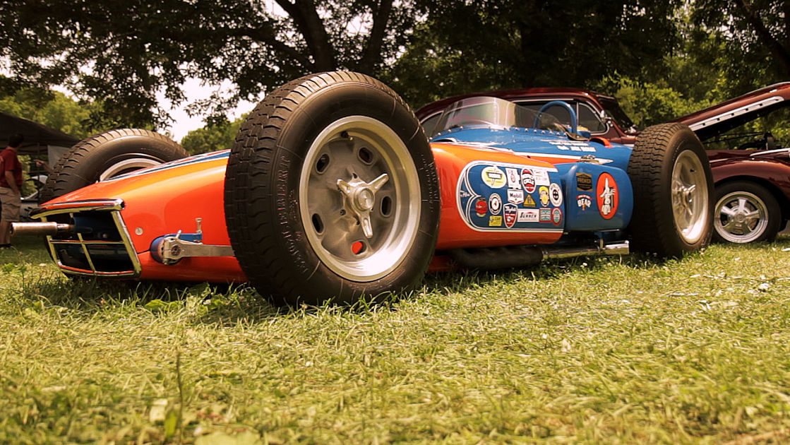 Video: Vintage Indy 500 Racer Was Restored In A Basement