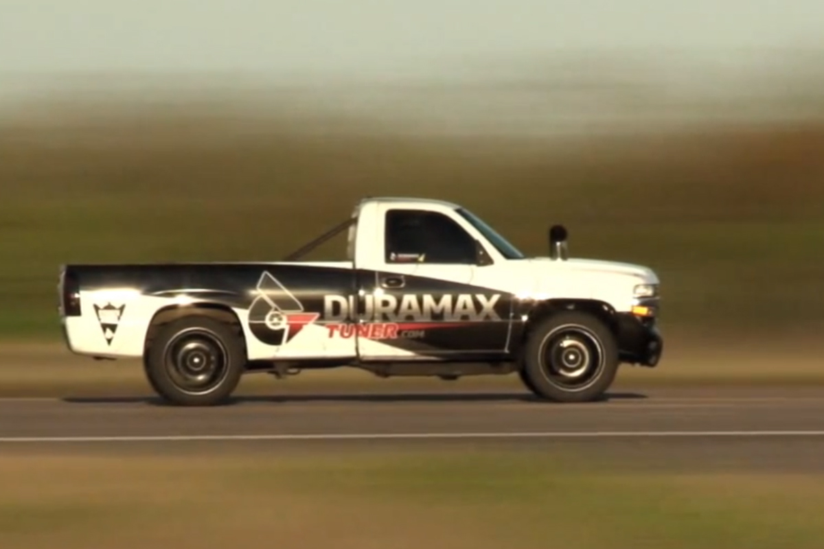 Video: How To Make Your Diesel Truck Go 172.2 MPH On The Texas Mile