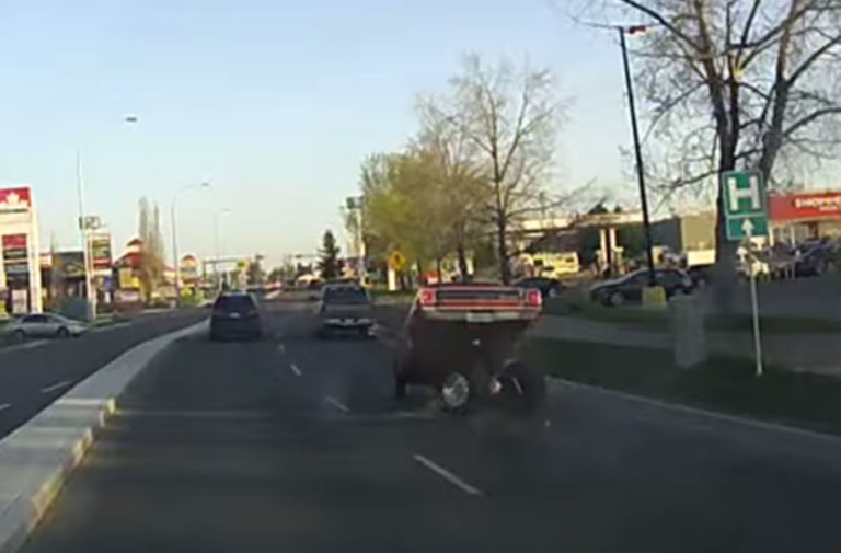 Video: Hot Rodder Displays Axle Failure In Spectacular Fashion