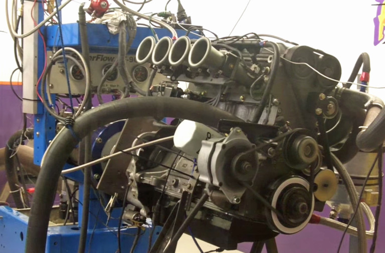 Video: Nissan BDKA 2.6-liter Four Cylinder Screams On The Dyno