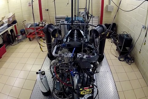 Video: 3.0-liter Fondmetal V10 Formula 1 Cuts Loose On The Dyno