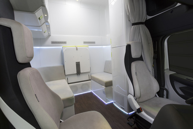 SuperTruck_interior