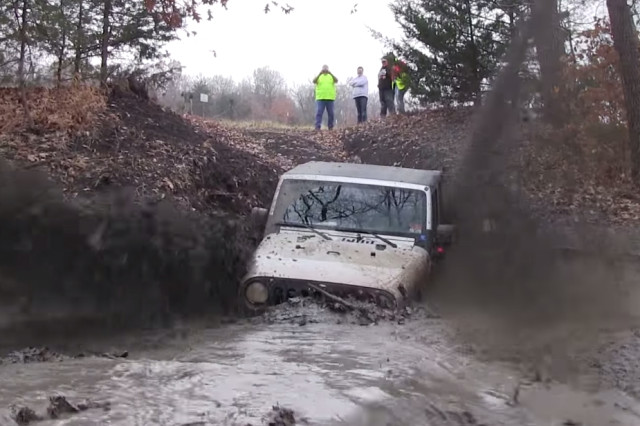JK doing a 4WD burnout.
