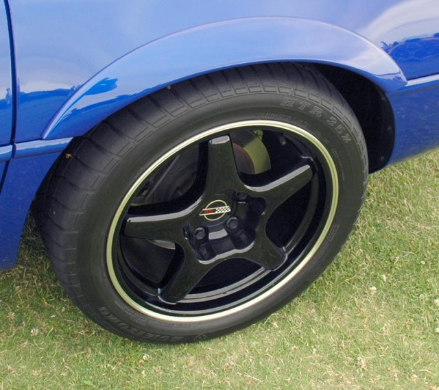 1996-Corvette-Grand-Sport-wheel-DSC_7858_a