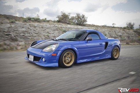 Ballin' On A Budget: Ryan Yoenathan's 2002 MR-2 Spyder