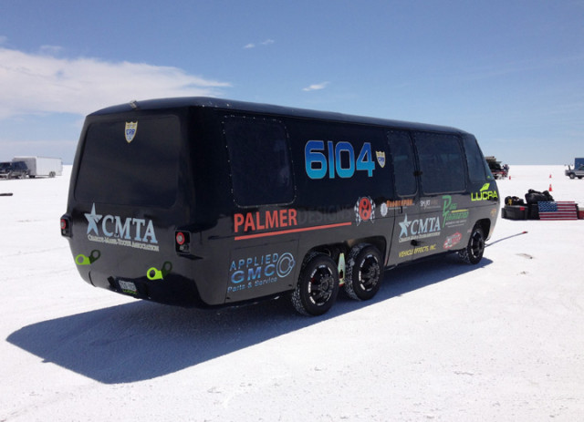 gmc-motorhome-land-speed-record-2[1]
