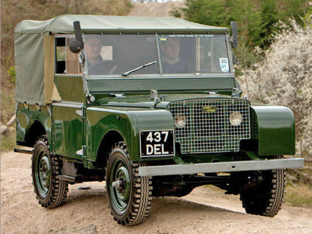 Land Rover 4