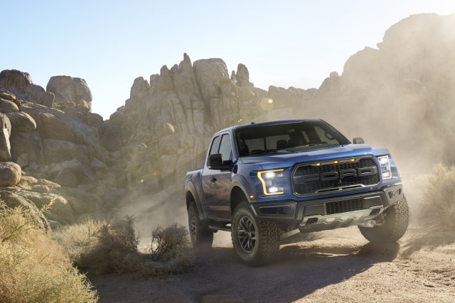 The all-new Raptor can changes the calibration of its powertrain, driveline, traction control, ABS and AdvanceTrac stability control for optimal performance with six preset drive modes: normal, street, weather, mud/sand, Baja for high performance desert racing and rock for low-speed rock crawling.