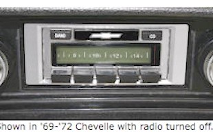 Video: Custom Autosound Radio Blends Classic Looks With Modern Sound