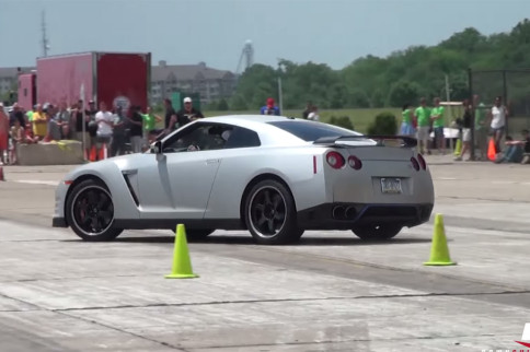 Tesla P85D Faces Off Against A Maserati And GT-R During Autocross