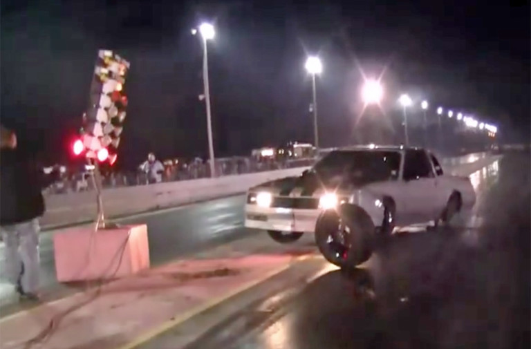 Video: Grudge Monte Carlo Loses Wheel, Smacks Into The Xmas Tree!