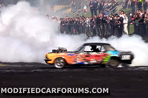 Aussies Go Crazy Making Seven Kinds Of Smoke At Sydney Brasher Nats