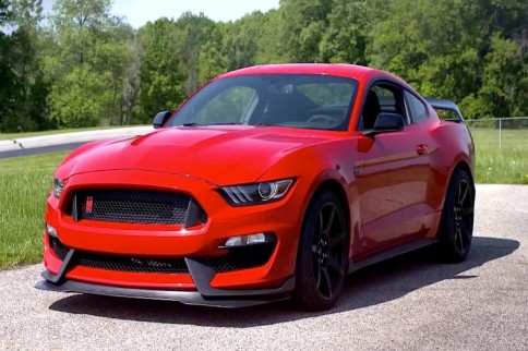 Video: More Shelby GT350-R Exhaust Goodness At Grattan Raceway