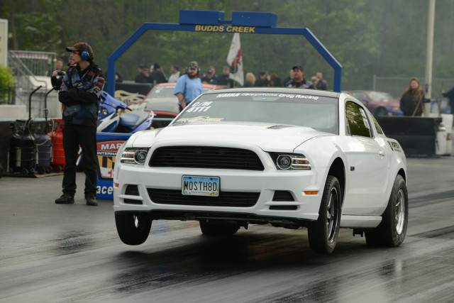 Ronnie Reynolds in the process of winning the Coyote Modified class at the Maryland stop on the NMRA tour with his Vortech JT-B supercharger. Photo: Mike Galimi, NMRA