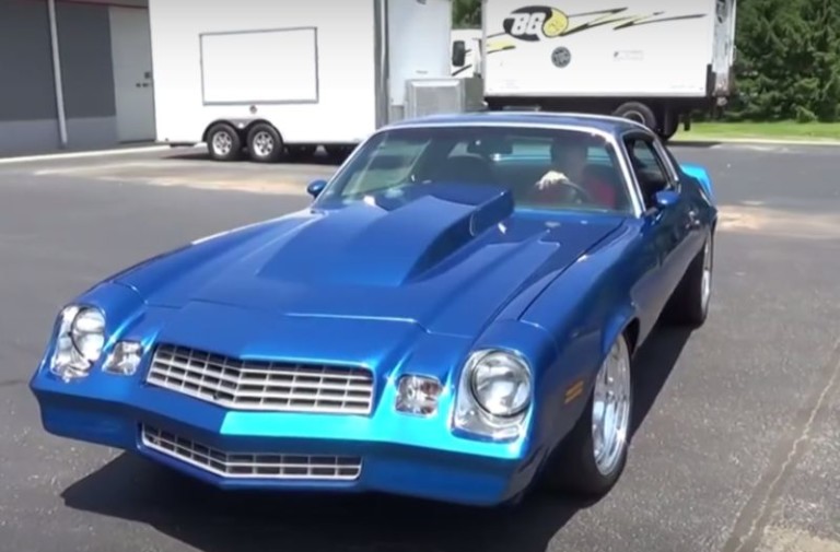 Video: A Wild 800 HP 1978 Camaro Street Machine