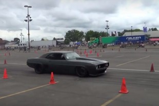 Video: T-Rex A High-Tech Pro-Touring 1969 Camaro