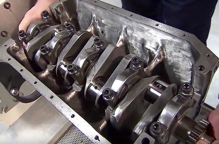 Video: A BMW Formula 1 Turbo-4 Build That Engineers Didn't Pee On