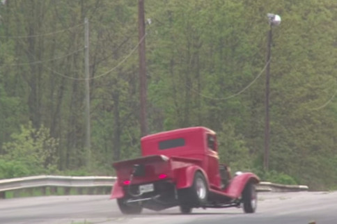 Video: A Little Truck Get's A Little Loose