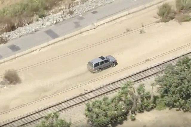pursuit2