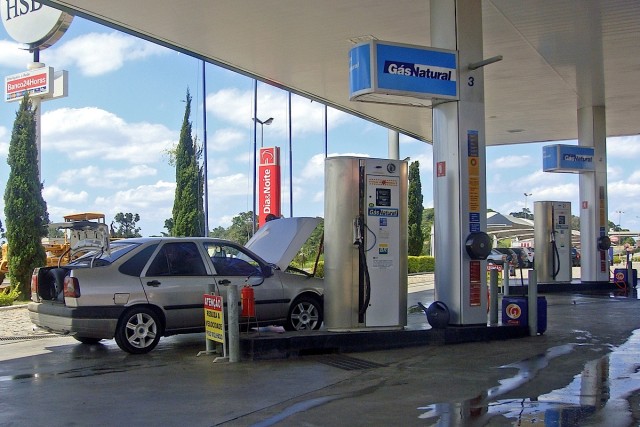 Posto_GNV_01_2009_485_CWB