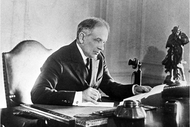 Billy Durant at his desk as CEO of Chevrolet. In just a few short years he would regain control of GM and incorporate Chevrolet under the GM umbrella. GM Heritage Center image.