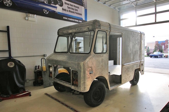 Images Source: Roadster Shop