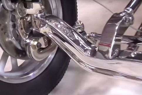 Video: Peterbilt Hot Rod "Piss'd Off Pete"
